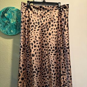 Elegant Animal Print Maxi Skirt